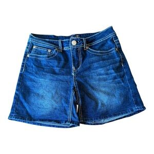 Seven 7 Denim Blue Jean Shorts Stretch Embroidered Pockets Women's Size 6